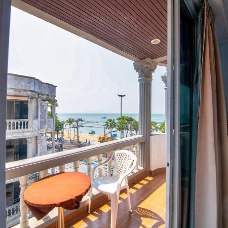 Akvavit Living Hotel Pantai Jomtien Luaran gambar